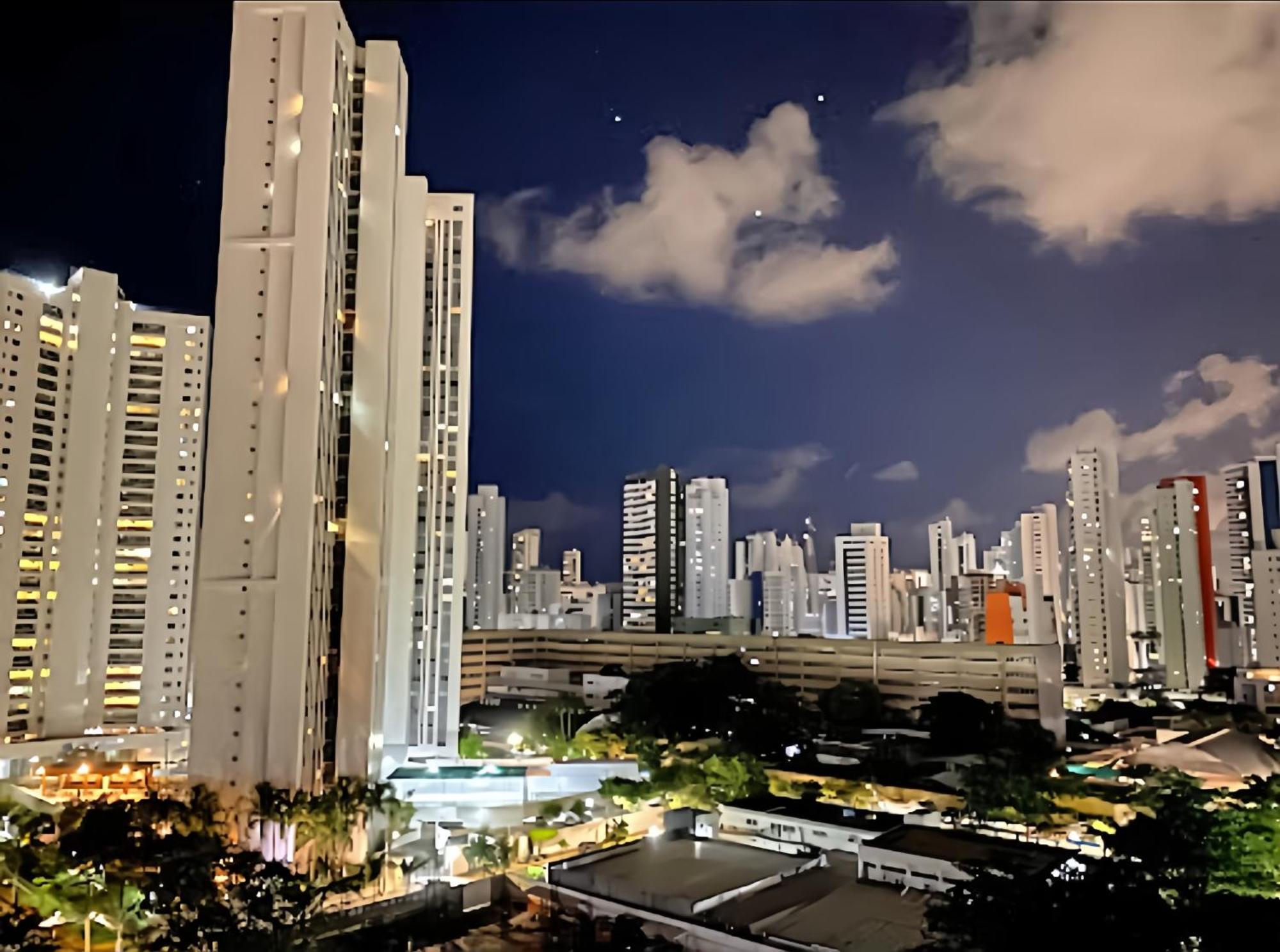 Flat Piscina No Rooftop Aluguel Temporada Em Recife Exteriér fotografie